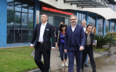 熱烈歡迎意大利圭迪佐洛市市長一行蒞臨我司參觀！