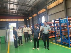 蘆溪水務(wù)總經(jīng)理劉慈華，易總監(jiān)等蒞臨我司參觀交流并指導(dǎo)工作